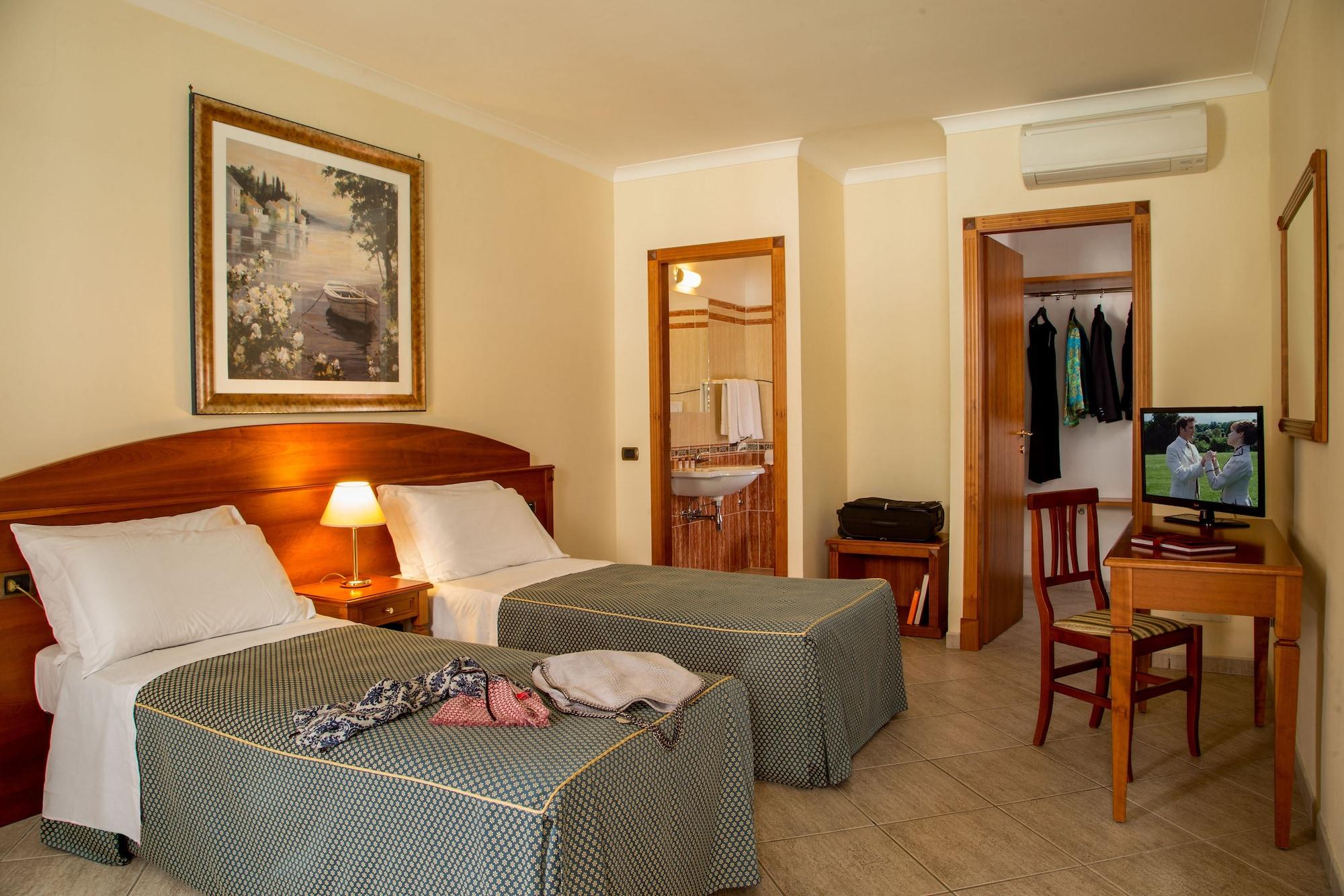 Marini Park Hotel Castel di Leva Esterno foto