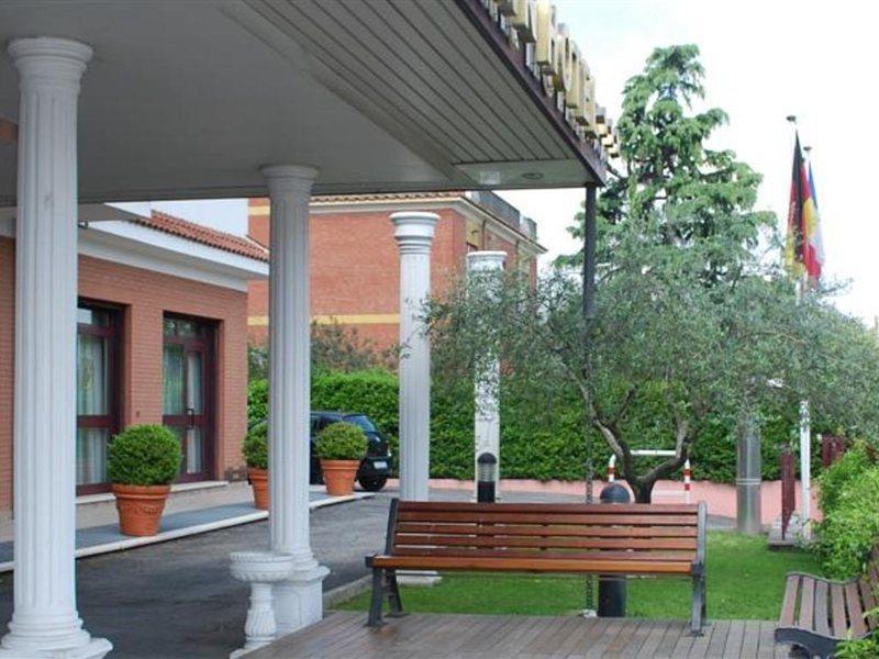 Marini Park Hotel Castel di Leva Esterno foto