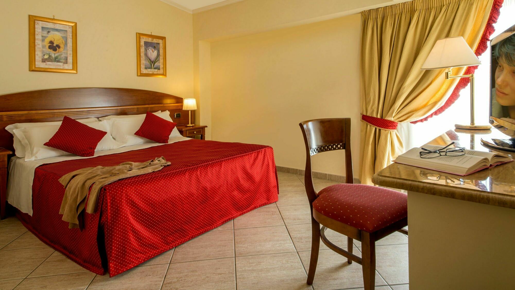 Marini Park Hotel Castel di Leva Esterno foto